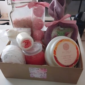mela rose self-care kit - 1
